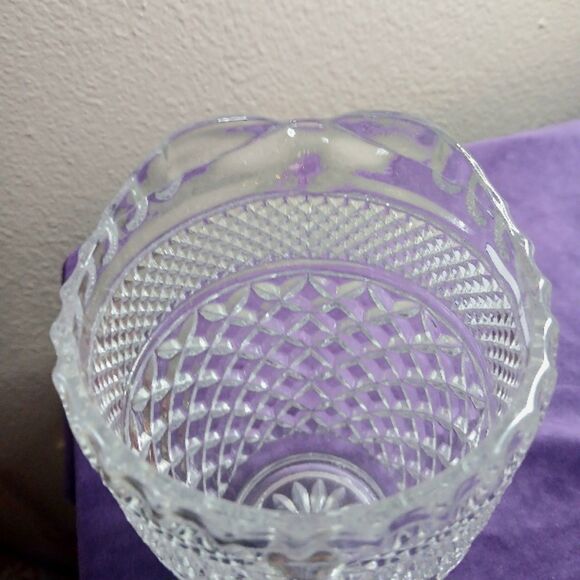 Vtg Clear Glass Anchor-Hocking 5.25 Inch Wexford Pattern Water Juice Pitcher - Picture 7 of 7